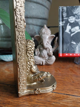 Load image into Gallery viewer, Mother Earth Incense Holder
